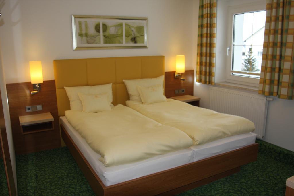 Hotel Sonnenhof Timelkam Экстерьер фото