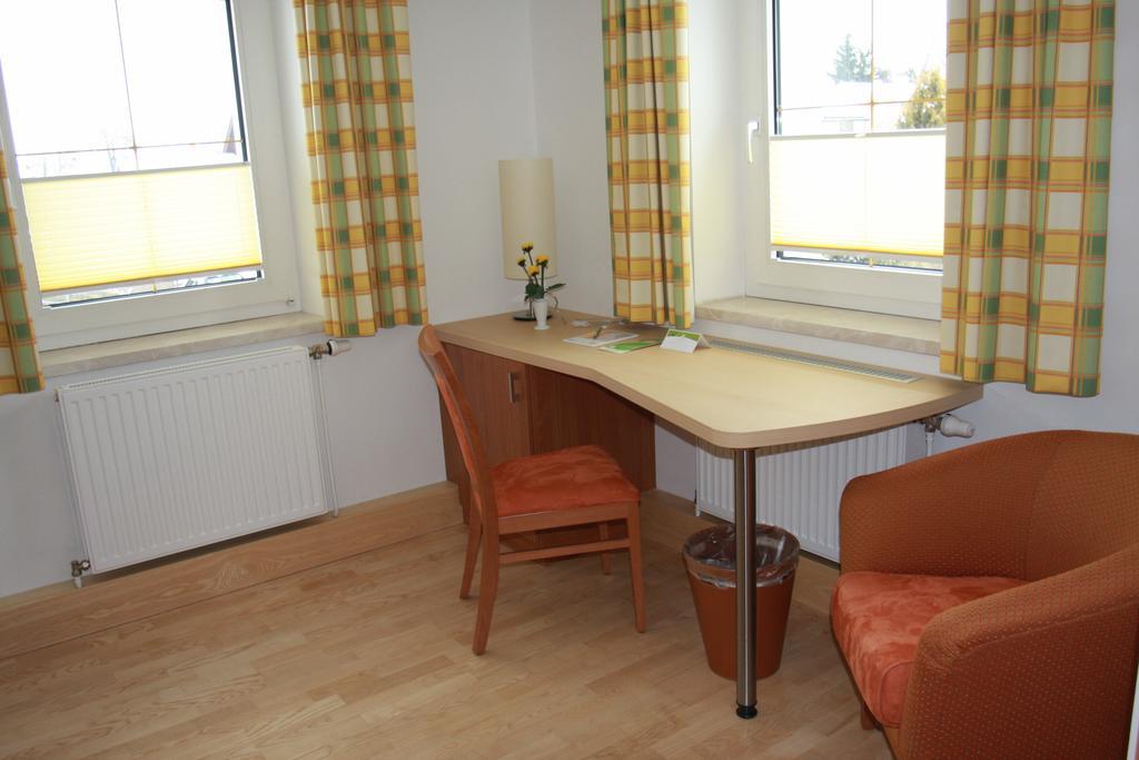 Hotel Sonnenhof Timelkam Экстерьер фото