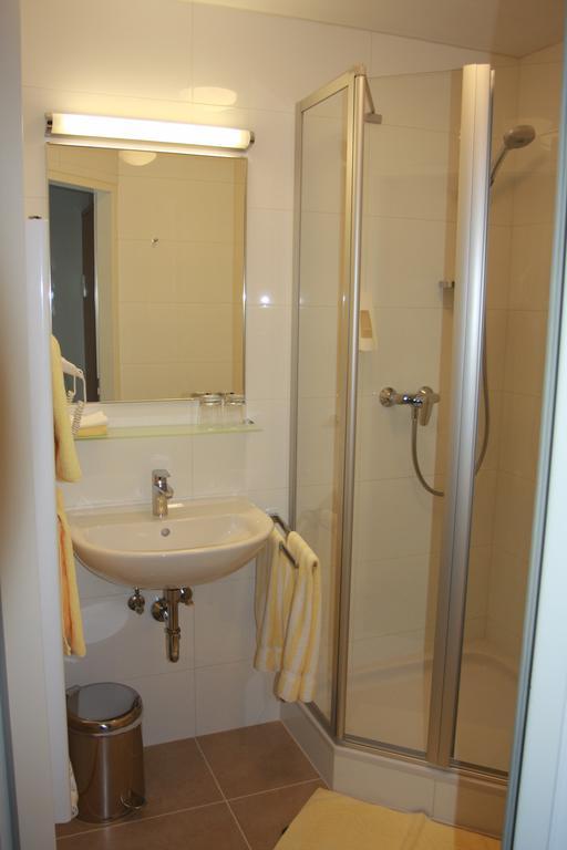 Hotel Sonnenhof Timelkam Экстерьер фото