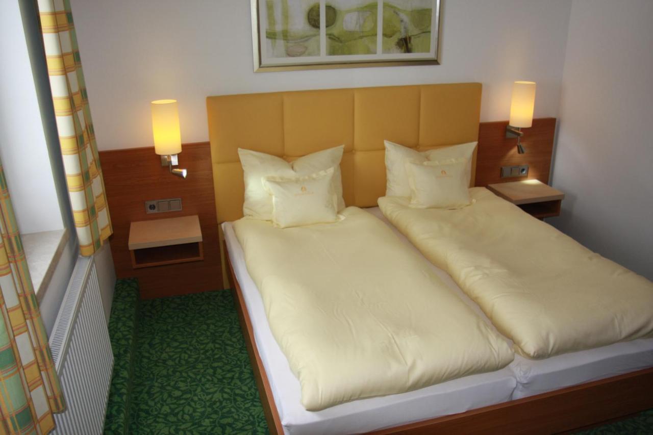 Hotel Sonnenhof Timelkam Экстерьер фото